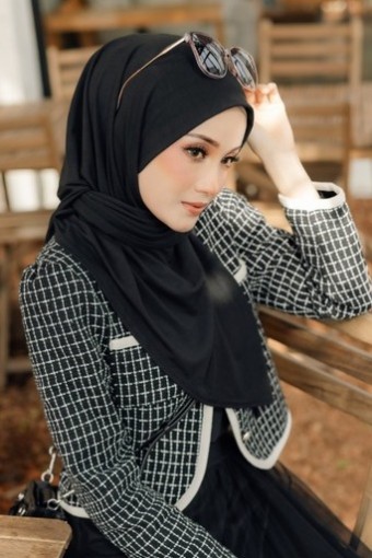 BAWAL IRONLESS- BLACK