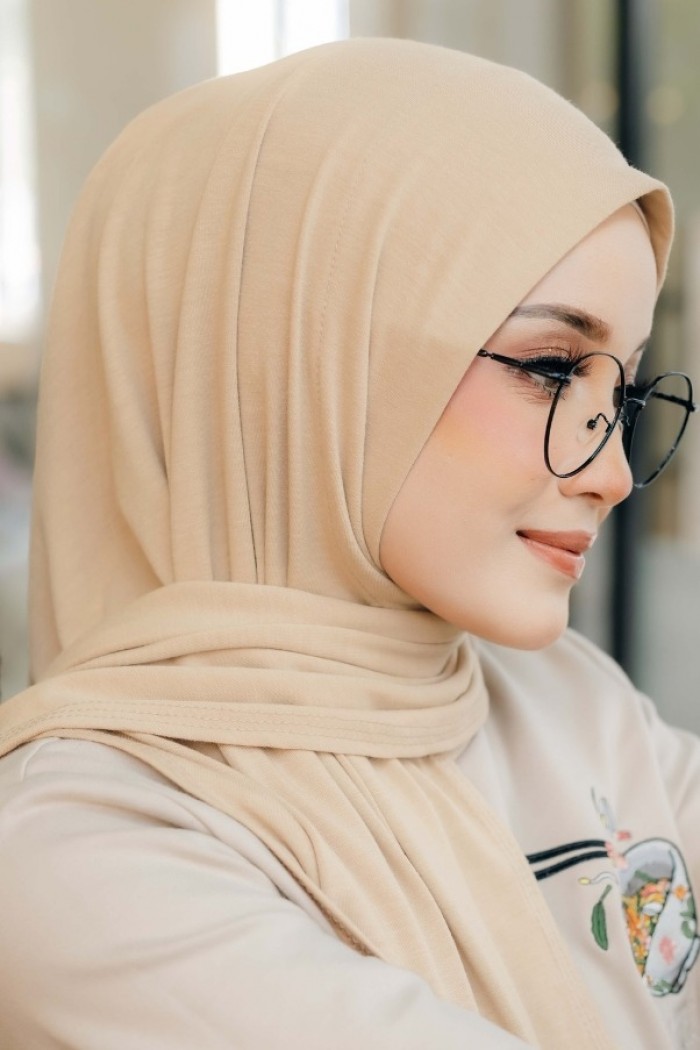 BAWAL IRONLESS- ALMOND