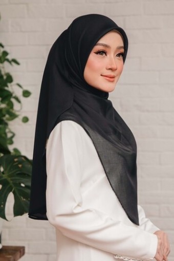 NOIR- BAWAL SHAWL 'W' BIDANG 45