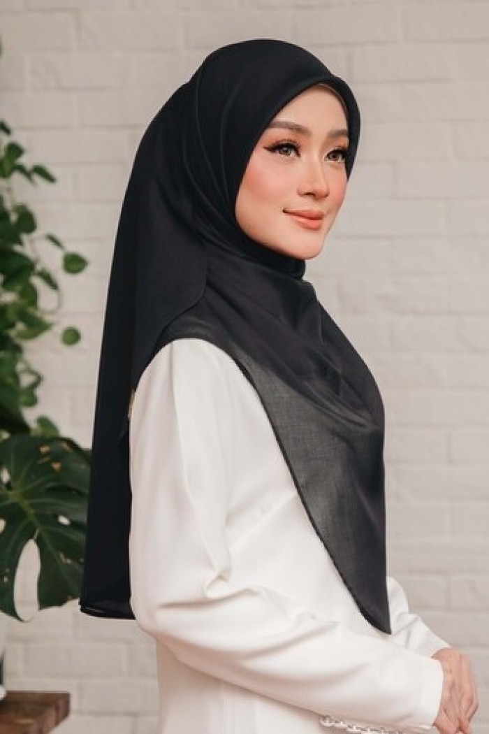 NOIR- BAWAL SHAWL 'W' BIDANG 45